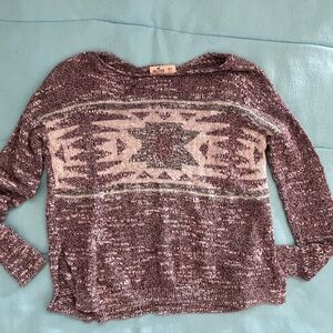 Hollister Maroon and Cream Patterned Crew Neck Sweater